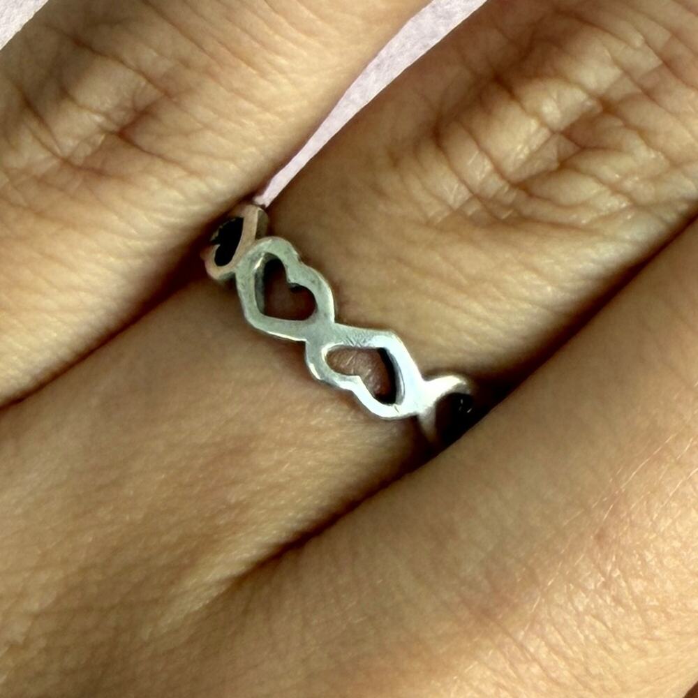 sterling silver hearts band ring size 6